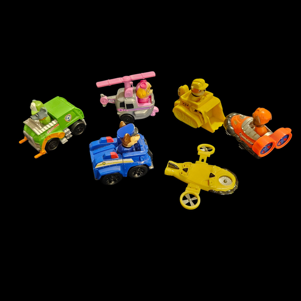 Paw Patrol Mini Vehicles Lot of 6 Figures Chase Skye Rocky Rubble Zuma Ryder